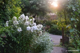 Fleurettes,Dordogne,jardin 134.JPG