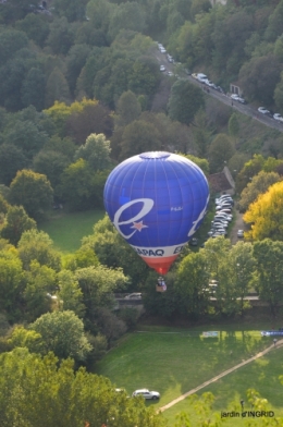 Mongolfières à Rocamadour,Martel village 128.JPG