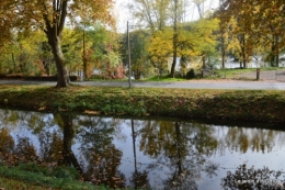 canal automne ,jardin,Ines 110.JPG