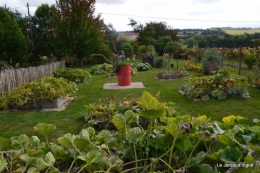 jardin de Marie,éoliennes,Ciron,Angles,Fontgombault 052.JPG