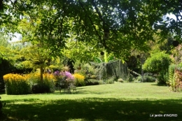 les Métallies,jardin ,visiteurs 049.JPG