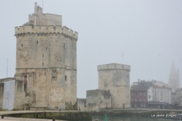 la rochelle,le chateau de la roche courbon; 090.jpg