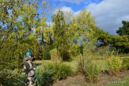 jardin,St Avit Seigneur brocante,Neuvic fête des plantes 131.JPG