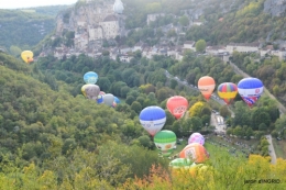 Mongolfières à Rocamadour,Martel village 086.JPG