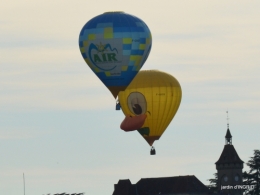 Mongolfières à Rocamadour,Martel village 104.JPG
