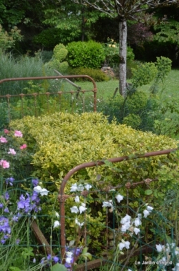 mai au jardin,les filles 069.JPG