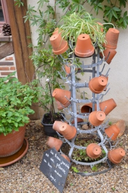 les décos au jardin 050.JPG