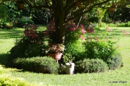 mai au jardin,les filles 174.JPG