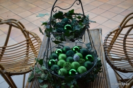 crèche,boules vertes,pluie, 011.JPG