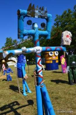 jardin,butineurs,Meyrals,tableau mongolfière 099.JPG