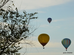 Mongolfières à Rocamadour,Martel village 139.JPG