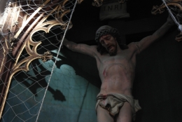 frédéric tison,photographie,église saint-jacques,le tréport,christ en croix