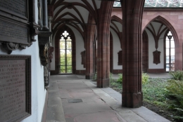 frédéric tison,photographie,cloître,cathédrale notre-dame de bâle,bâle