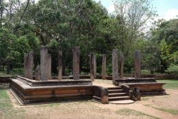 Ruines d'un temple.jpg