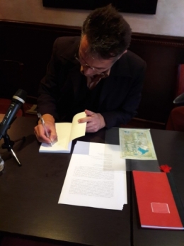 20180926 Paris (2-4) Dedicaces K  (desir ton recif).jpg