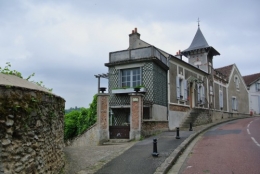 Belvédère - extérieur rue 1.jpg