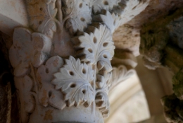 frédéric tison,photographie,abbaye sainte-marie de fontfroide,cloître,chapiteau