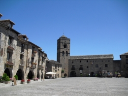 frédéric tison,photographie,aínsa,église collégiale santa-maria