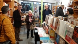 20230208 Paris -1-2- Presentation K.jpg