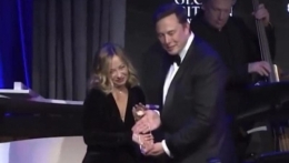 Musk Meloni 3.jpg