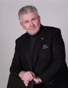 Andreas-Mölzer.jpg