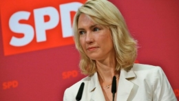 Manuela Schwesig.jpg