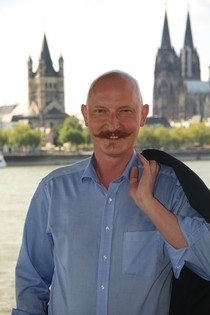 AfD 1.jpg