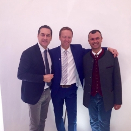 FPÖ 1.jpg