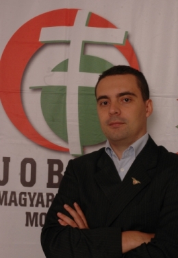 Gábor Vona.jpg