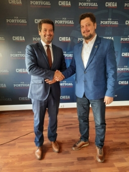 André Ventura et Claudiu Târziu.jpeg