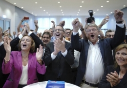AfD 1.jpg