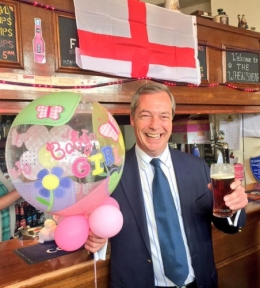 Farage 1.jpg