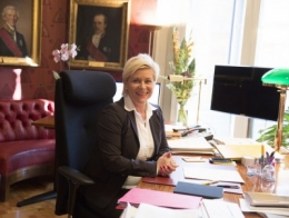 Siv Jensen.jpg