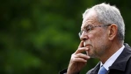 Alexander van der Bellen.jpg