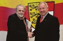 Gerhard Dorfler Maximillian Schell.jpg