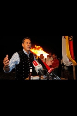 Strache 1.jpg