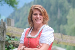 Sabine Zoderer.jpg