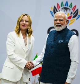 Meloni Modi.jpg