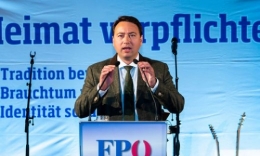 Manfred Haimbuchner.jpg