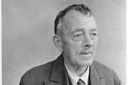 AVT_Robert-Walser_3412.jpg