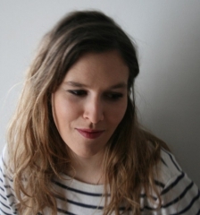 marie de quatrebarbes,la vie moins une minute,liaison,naissance