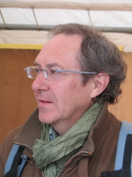 Étienne faure,légèrement frôlée,le centre du monde,fête,champ