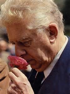 eugenio montale, derniers poèmes, servante, idéogramme, souvenir