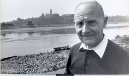 Julien-Gracq-à-St-Florent-Photo-Jacques-Boislève.jpg