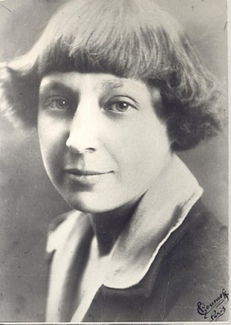 340px-Tsvetaeva.jpg
