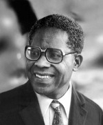 A_CESAIRE_photo_-_copie_291767.42.jpg