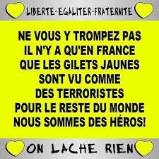 pour le reste du monde nous sommes des héros.jpg