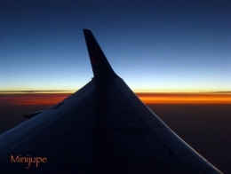 islande,keflavik,aéroport,soleil de minuit,icelandair