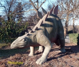 Dino.jpg