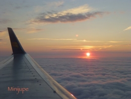 islande,keflavik,aéroport,soleil de minuit,icelandair